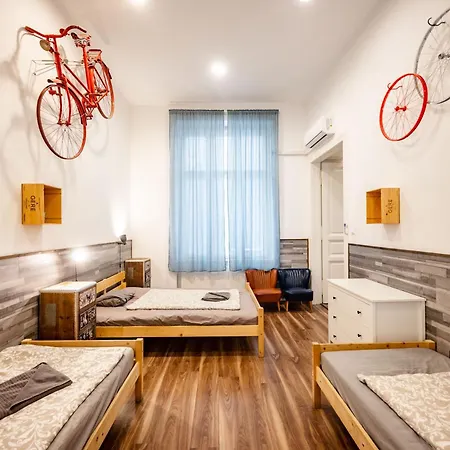 Very Apartment- 2 Bedrooms And 2 Bathrooms Budapesta