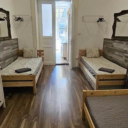 Very Apartment- 2 Bedrooms And 2 Bathrooms