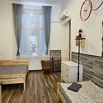 Apartment Very Apartment- 2 Bedrooms And 2 Bathrooms