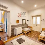 Apartment Very Apartment- 2 Bedrooms And 2 Bathrooms *