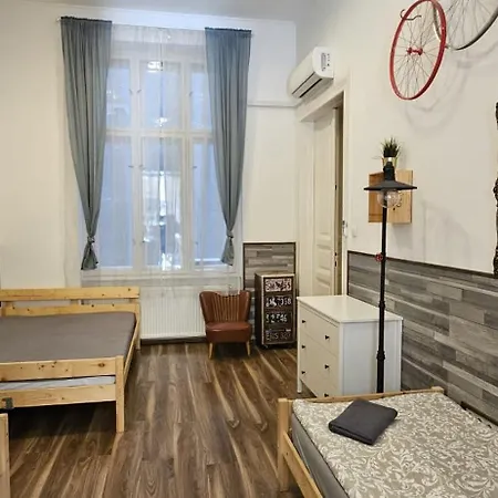 아파트 Very Apartment- 2 Bedrooms And 2 Bathrooms
