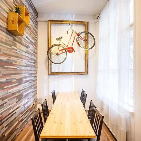 아파트 Very Apartment- 2 Bedrooms And 2 Bathrooms *