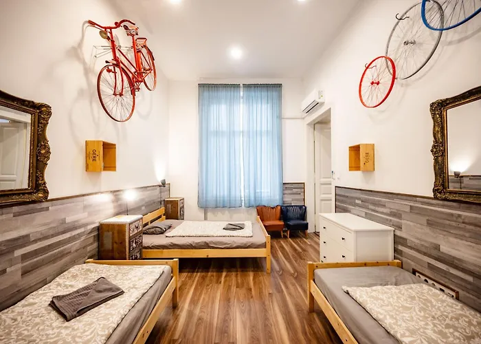 Very Apartment- 2 Bedrooms And 2 Bathrooms Budapest