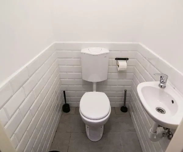 Very Apartment- 2 Bedrooms And 2 Bathrooms Appartement Budapest