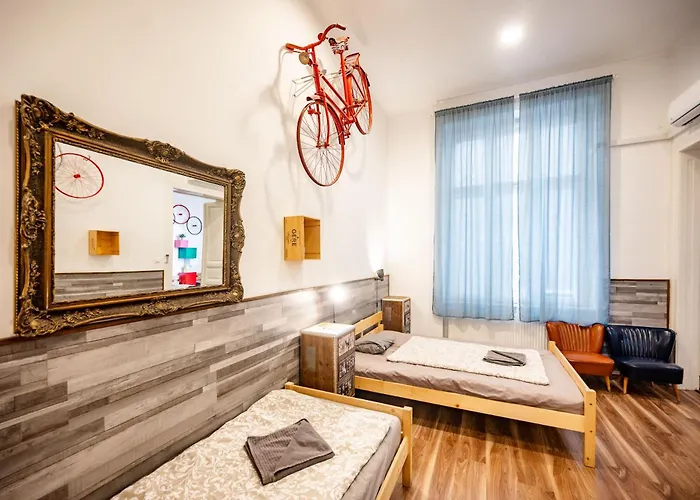 Very Apartment- 2 Bedrooms And 2 Bathrooms Lejlighed Budapest