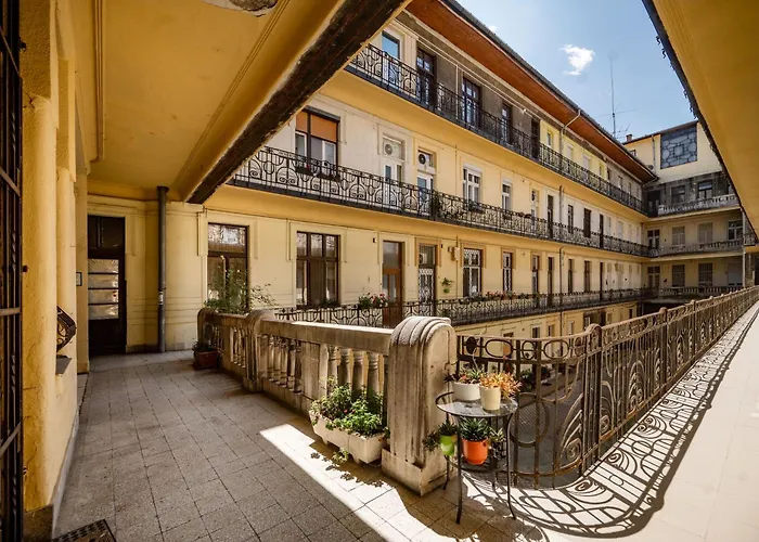Very Apartment- 2 Bedrooms And 2 Bathrooms